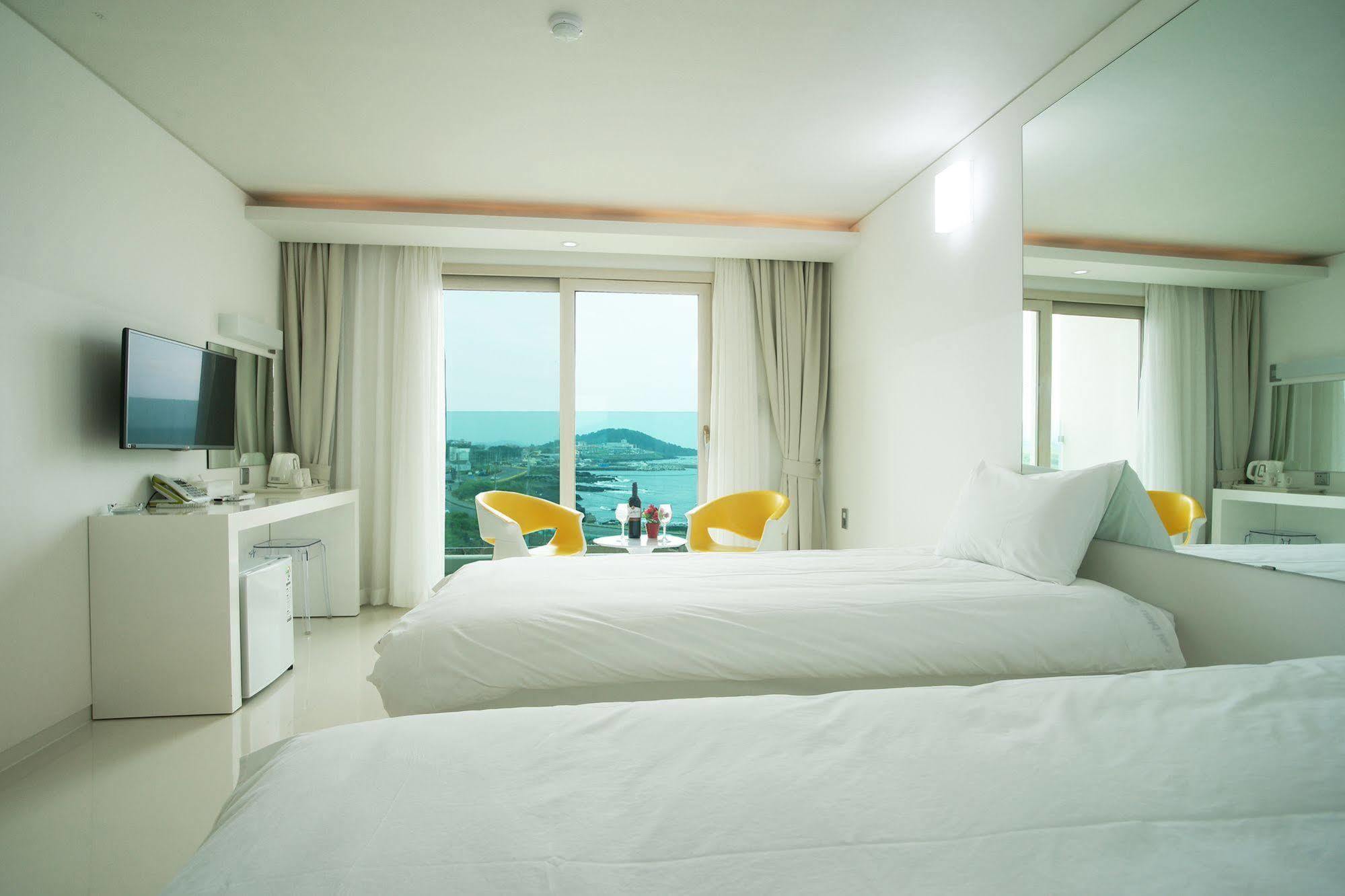 Hotel Ciel Bleu Чеджудо Экстерьер фото